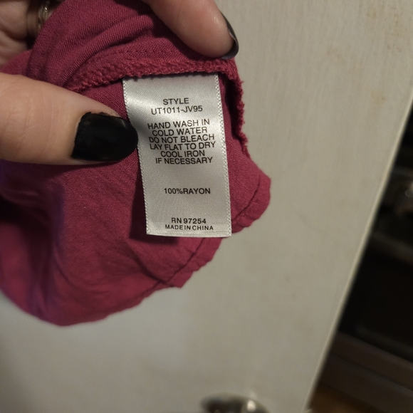 Pink short sleeve blouse - Picture 3 of 3